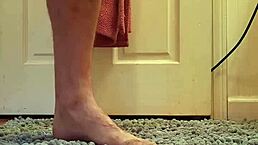 Did you see that cum eruption from her anal assfucking in the bathroom?