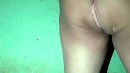 午夜自慰直冲激烈射精高潮