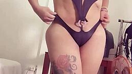 bien puta yo mostrando mi monster cock gay a los clientes que piden todo 😈