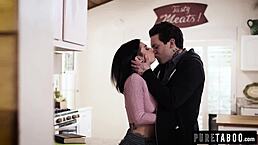 small hands is totally overwhelmed with these two hot girls 😍