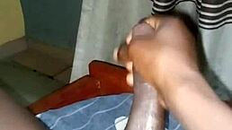 in lagos hotel who wants to jerk off with me