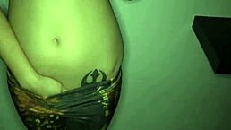 bombshell daisy summers sucking cock and licking balls in pov 😍