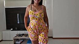 Hey, why cheat right in front of your boyfriend like this?