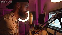 Cristian Cipriani Teaches Master Class On Porn Content Creation In Classroom