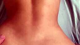 realizei o desejo do meu amigo e deixei ele foder meu cuzinho ele nao aguentou e gozou gostoso bem no fundo