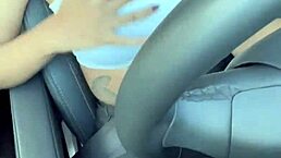 Uber Gostosa Rosavermelha Masturbates and Shows Fake Tits in Public