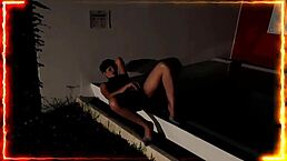 Se Masturba En El Borde De La Pileta Hasta Que Se Mea Recordando Los Amantes De La Tarde!