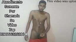 Puto Carioca shows off on video call via WhatsApp. Contact him for private chats!