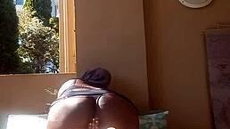 want to fuck this horny ebony amateur outdoors with her wet pussy