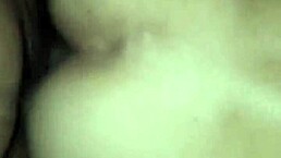 操 我半夜逮到Kally强行猛干她！