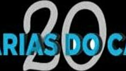 vivi guedez oficial invites a flower specialist into her home