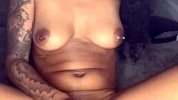 Kashofficials stretching her tight pussy with huge black dildo