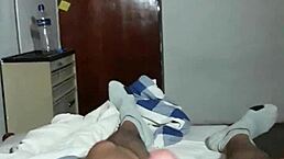 I'm masturbating my 15 cm cock as an argentinian guy 😈