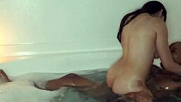 sex in the bath with big black cock doggystyle and cowgirl riding 😏💦