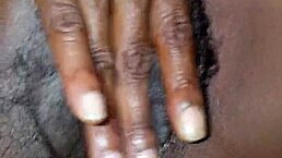 uhh my hairy pussy needs playin with