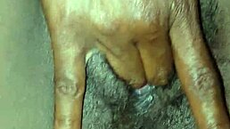 uhh my hairy pussy needs playin with