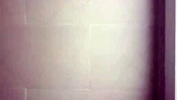 Wow, Kien Giang Gym Boys Get Steamy in Gay Action!