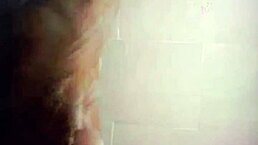 Wow, Kien Giang Gym Boys Get Steamy in Gay Action!