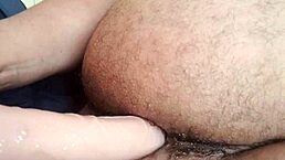 bi guy stuffing his hole with dildo