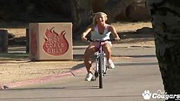 Ashley Jensen And Scarlet Fuck Double Sided Dildo.