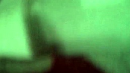 家里没人就自撸，想看吗？