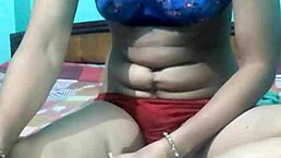 I am Kavita removing my dress on webcam