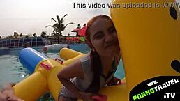 i'm giving a relaxing blowjob underwater with my asian girlfriend and friends