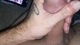 im tryin to become a pornstar with my big tits and ass, but i keep messin up