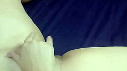 Brazilian nerd watches anime hentai alone