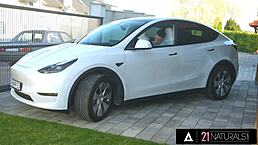 Sexy Redhead Holly Molly Craves Hard Anal Action