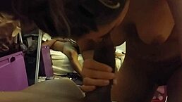 骚货吸男友鸡巴自插假屌叫妈妈浪叫