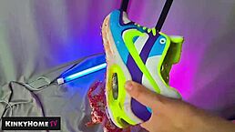 food fetish crush with dirty sneakers