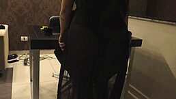 Bruna Lola's Seductive Cleaning?