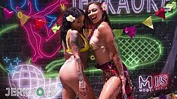 Cassie Del Isla and Nina White play jerkaoke with ass licking, muff diving, scissoring, and cunilingus in high definition.