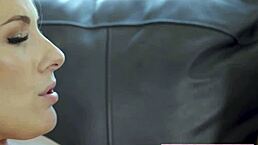 I'm so horny watchin Demi Hawks n Bunny Madison eatin each others shaved pussies n cummin