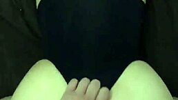 In a steamy messenger chat, I tease my sexy teen niece with her big ass before fucking her deliciously on webcam