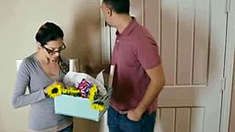 Raven Bay gave a sloppy welcome blowjob to her neighbor with big tits and spanking. 😈