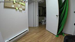 Gigi Breeze Performs Star Trek Themed Blowjob With Oral Skills Left 5