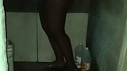 Feeling so aroused watching that married woman's wet pussy in the bath.