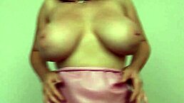 Latex Lovely Lexy Shows Off Her Giant Outfit