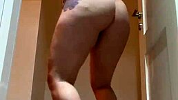 alina modelista says hello with her big ass and small tits 😘