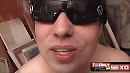 Safadinha Mulata Takes Double Penetration from Frotinha