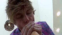 a messy blowjob for a lusty homosexual