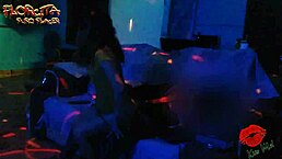 Seduciendo Al Repartidor Y Rompiendome El Culito