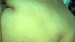 A loira arromba fundo no cu gostoso?