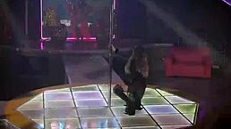 Ever seen Safaris 2000 live with Mexican dance moves?  