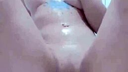 shaved japanese pussy gets wild for just 20r