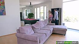 Young Sexy Babe Sucks Big Cock