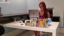 doutora safada fode com o paciente dentro do consultório