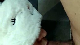 The sexy brunette amateur slut cleans the cock thoroughly with her mouth, leading to an intense orgasm